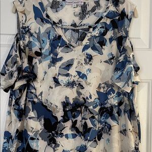 Floral Blue and White Women's Top
